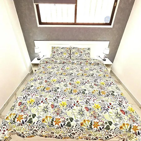 Ada's Nirvana, Heart Of Cristianos Apartment